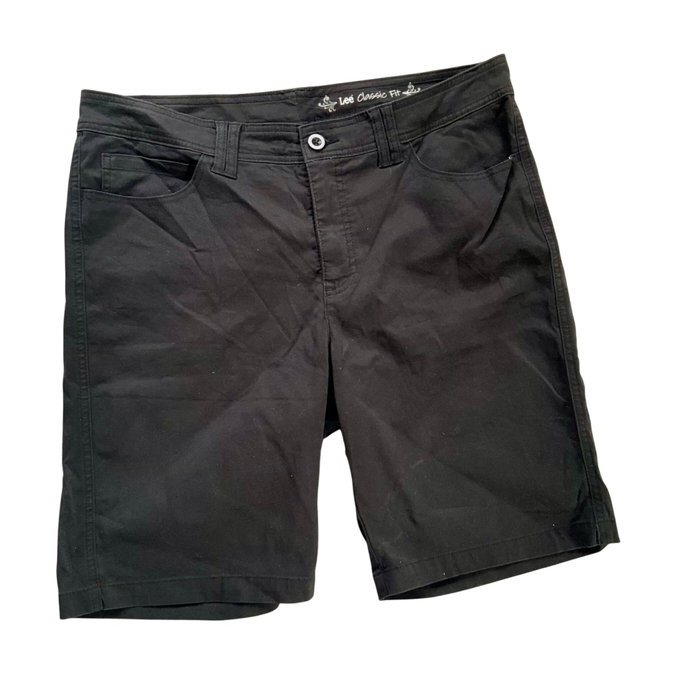 Lee Classic Fit Black Bermuda Shorts 16 M Cotton Stretch‎ Chino Preppy Comfort - Picture 1 of 6